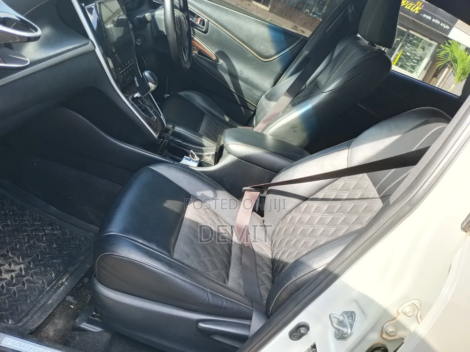 Toyota Harrier 2016 White