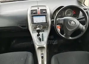 Toyota Auris 2008 White