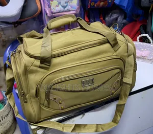 Multi Pockets Travel Duffel Bag_yu