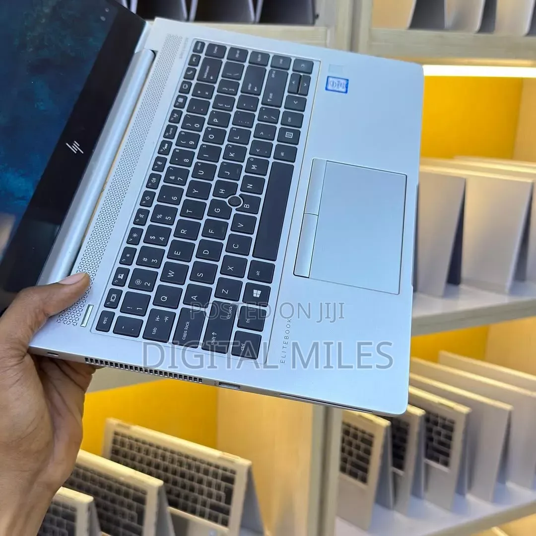 Laptop HP EliteBook 840 G5 8GB Intel Core i5 SSD 256GB