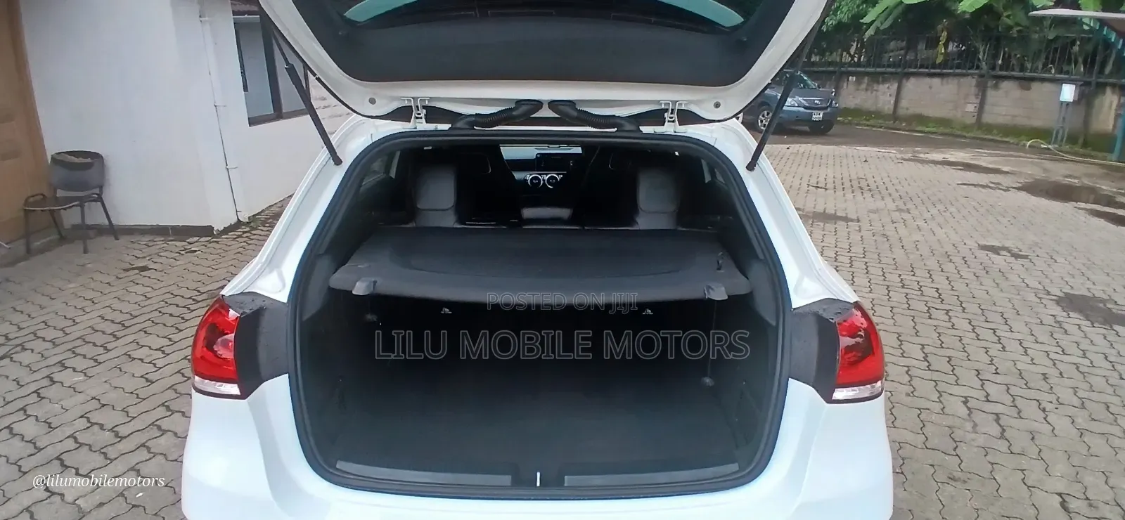 Mercedes-Benz A-Class 2020 White