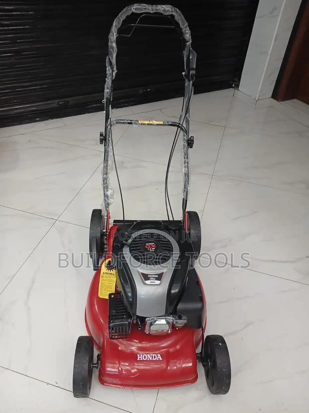 196 Cc Self Propelled Honda Lawn Mower - thumbnail 2