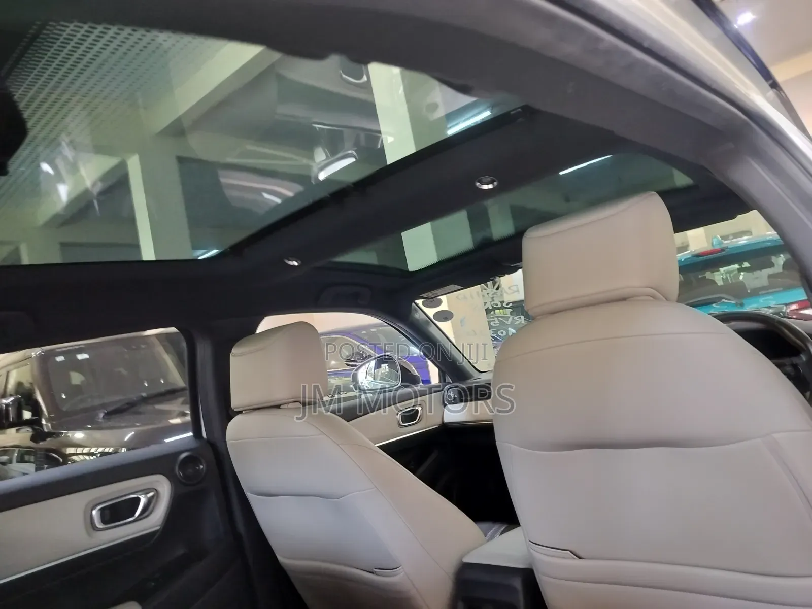 Honda Vezel 2021 Off white