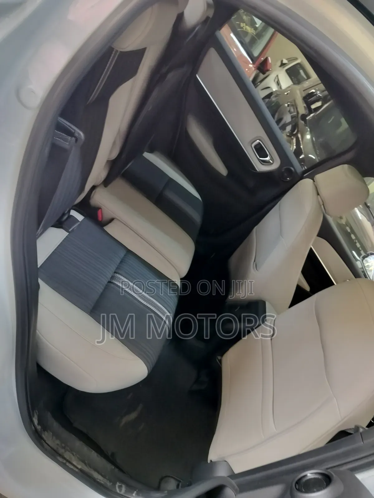 Honda Vezel 2021 Off white
