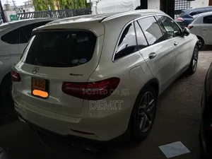 Mercedes-Benz GLC-Class 2017 Pearl