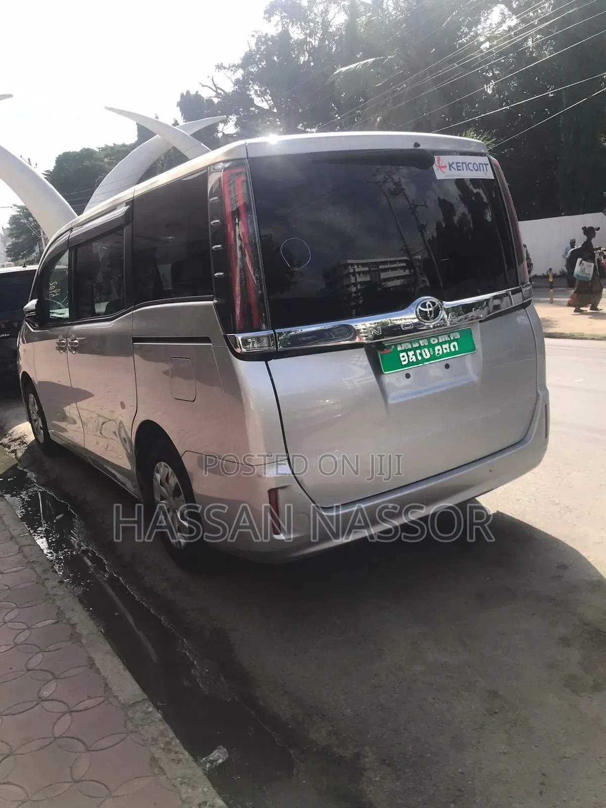 Toyota Voxy 2020 Silver
