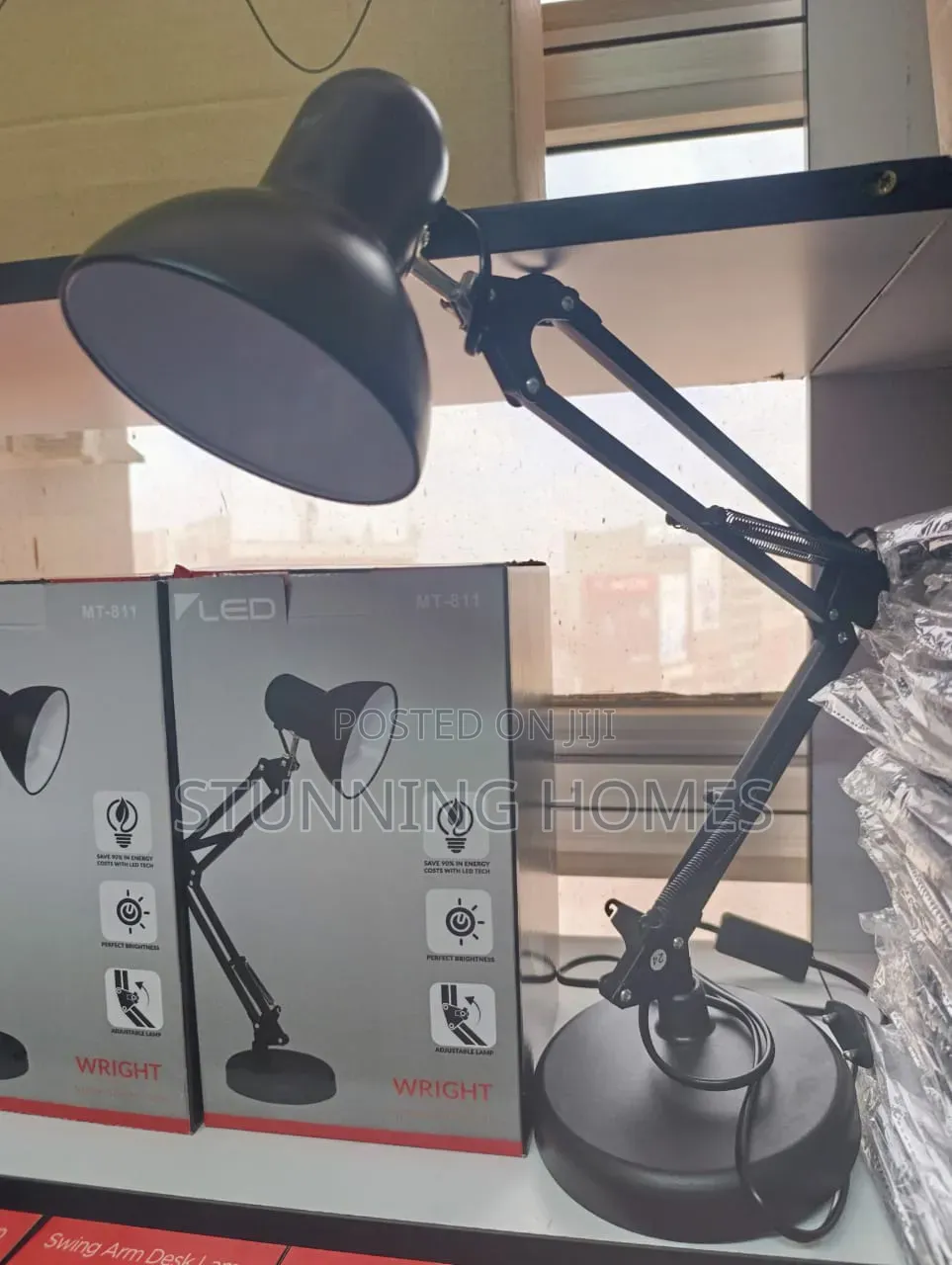 3600 Adjustable Reading Lamp
