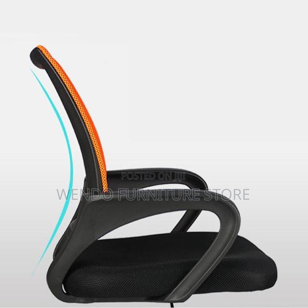 Office Chairs; Clerical Swivel Mesh Office Chairs - thumbnail 4