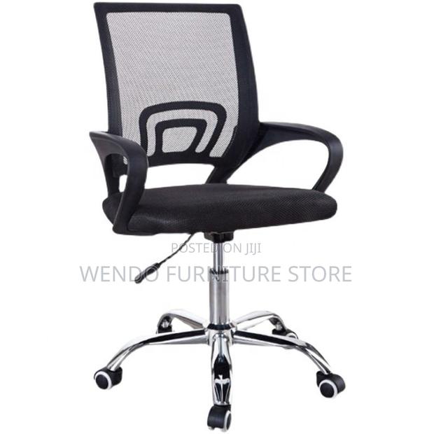 Office Chairs; Clerical Swivel Mesh Office Chairs - thumbnail 5