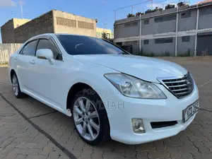 Toyota Crown 2008 White