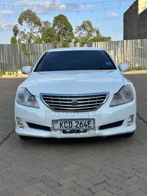 Toyota Crown 2008 White
