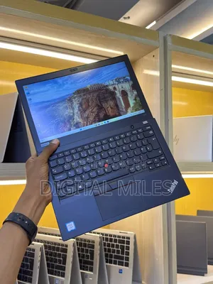 Laptop Lenovo ThinkPad X280 8GB Intel Core i5 SSD 256GB