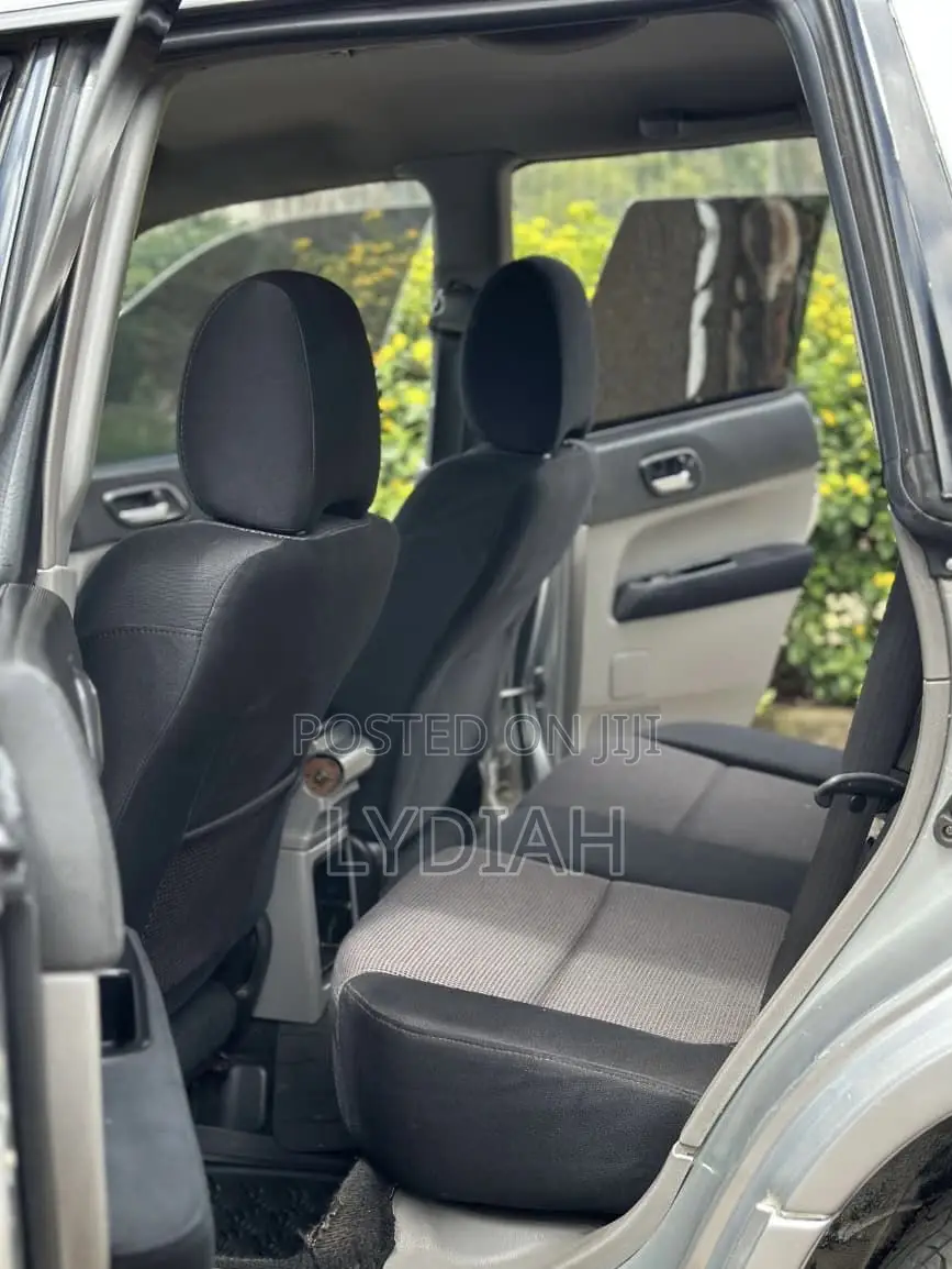Subaru Forester 2006 Silver