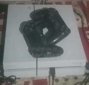Playstation 4 Standard 500gb