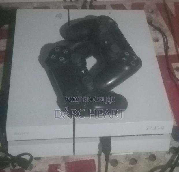 Playstation 4 Standard 500gb