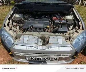 Toyota Succeed 2018 Silver