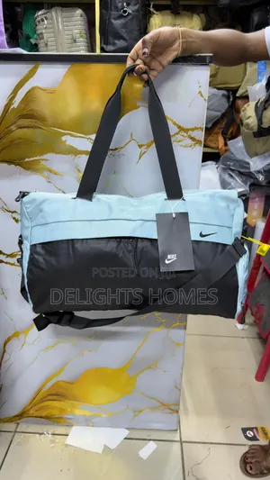 Nike Duffle /Gym Bag _Yu