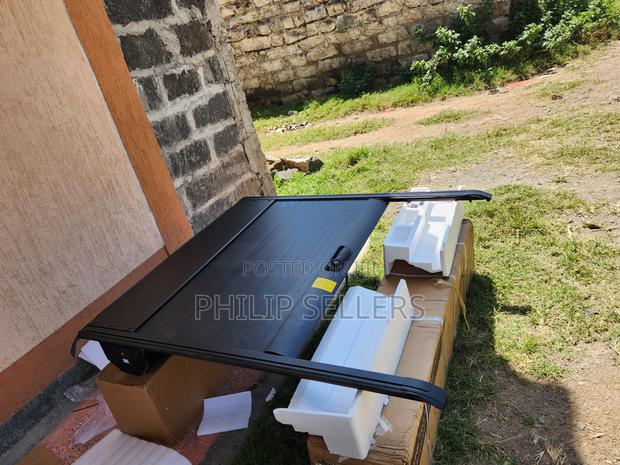 Premium Manual Roller Shutter/Roller Lid – Built Tough