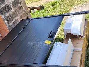 Premium Manual Roller Shutter/Roller Lid – Built Tough