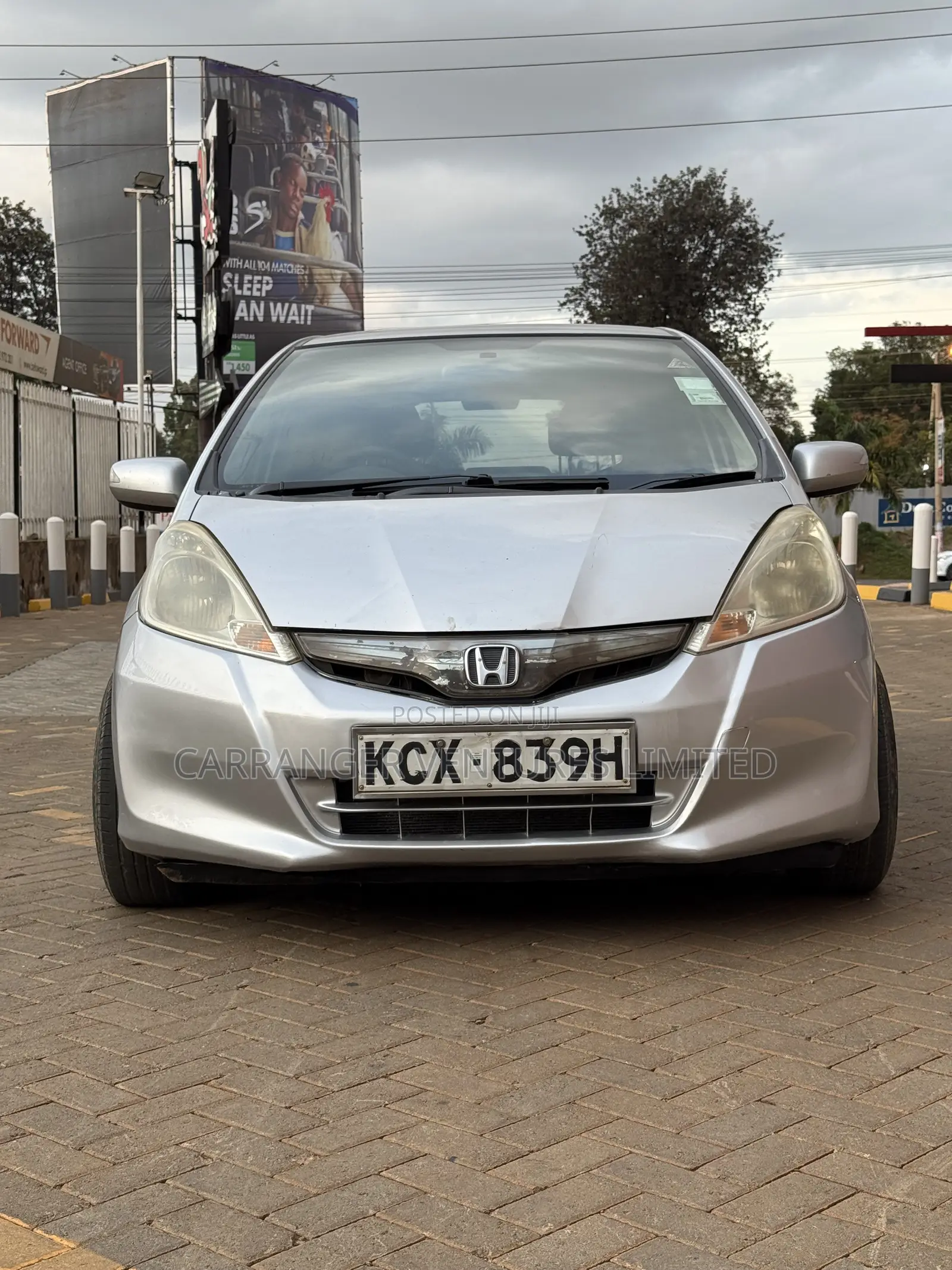 Honda Fit 2012 Silver