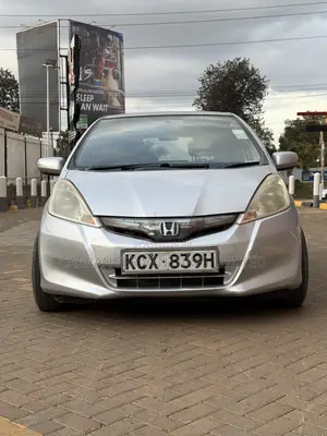 Honda Fit 2012 Silver