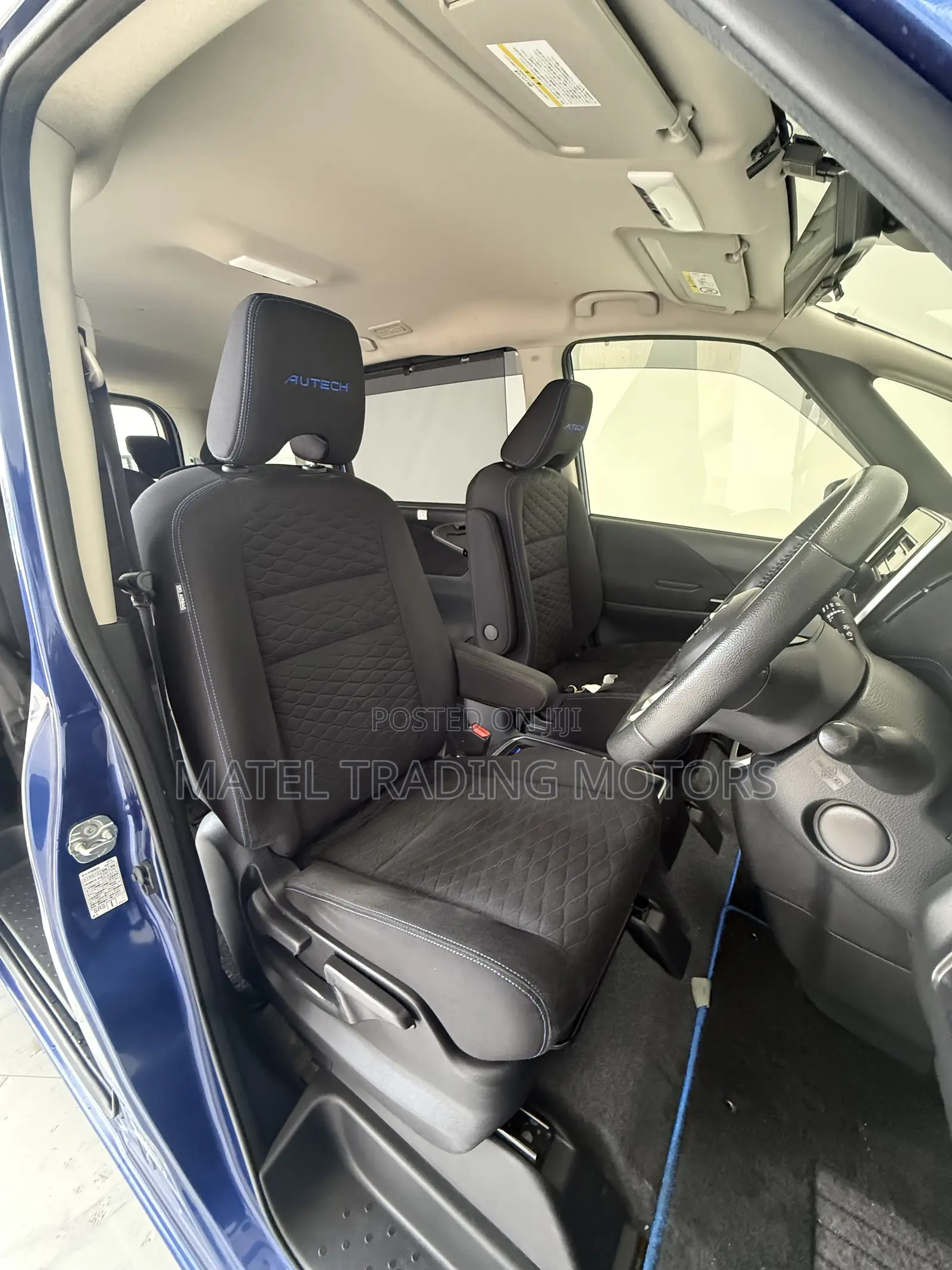 Nissan Serena 2019 Blue