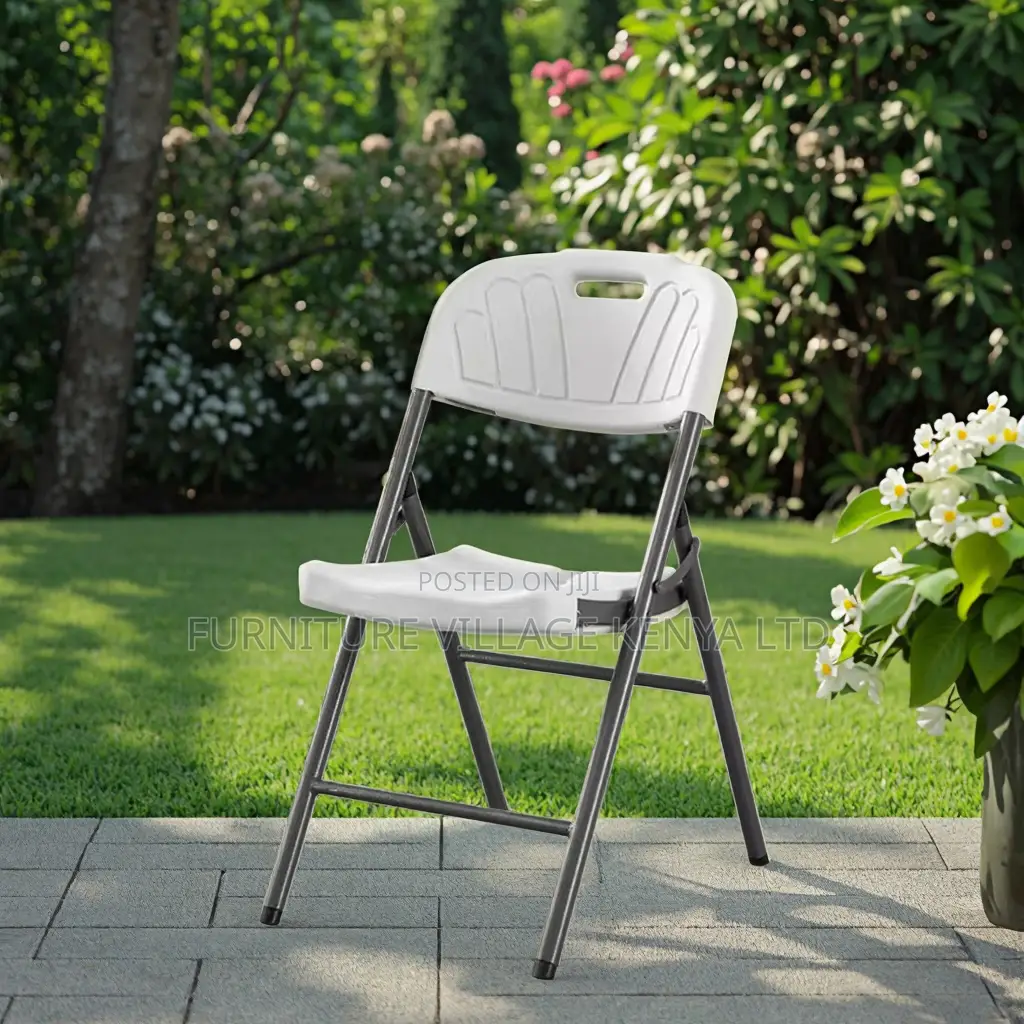 Foldable White Plastic Home Chair.