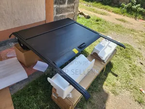 Bestwyll Manual Roller Shutter for Toyota Hilux
