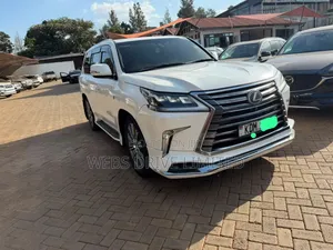 Lexus LX 2016 White