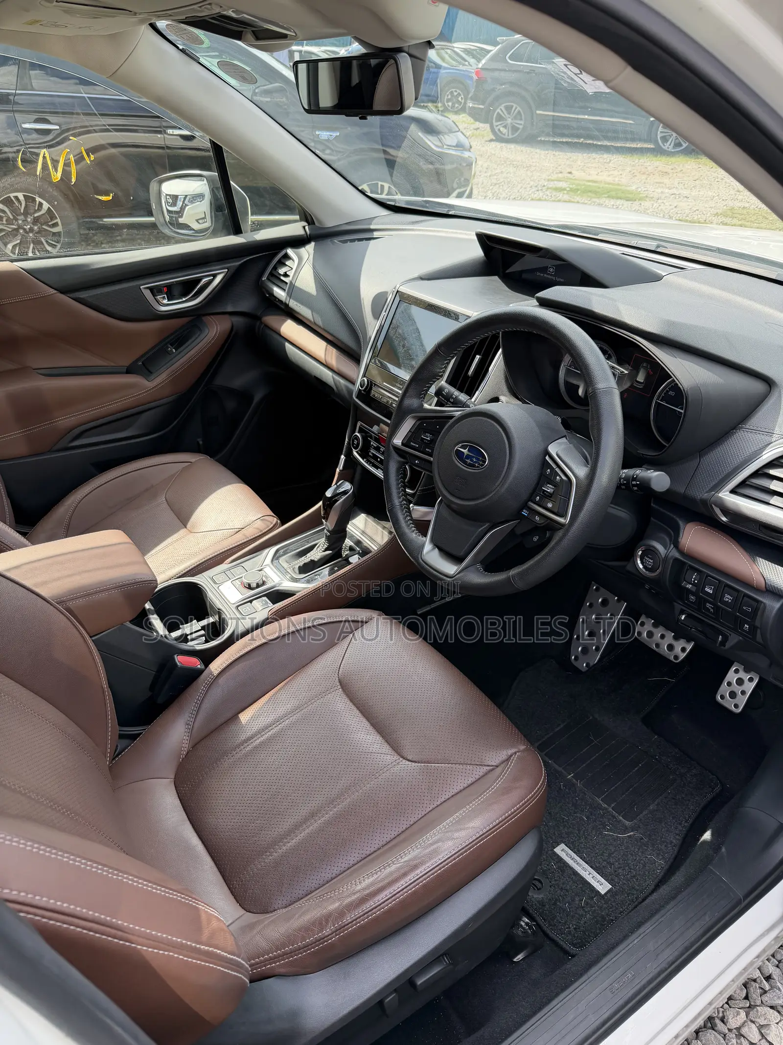 Subaru Forester Premium AWD 2019 White