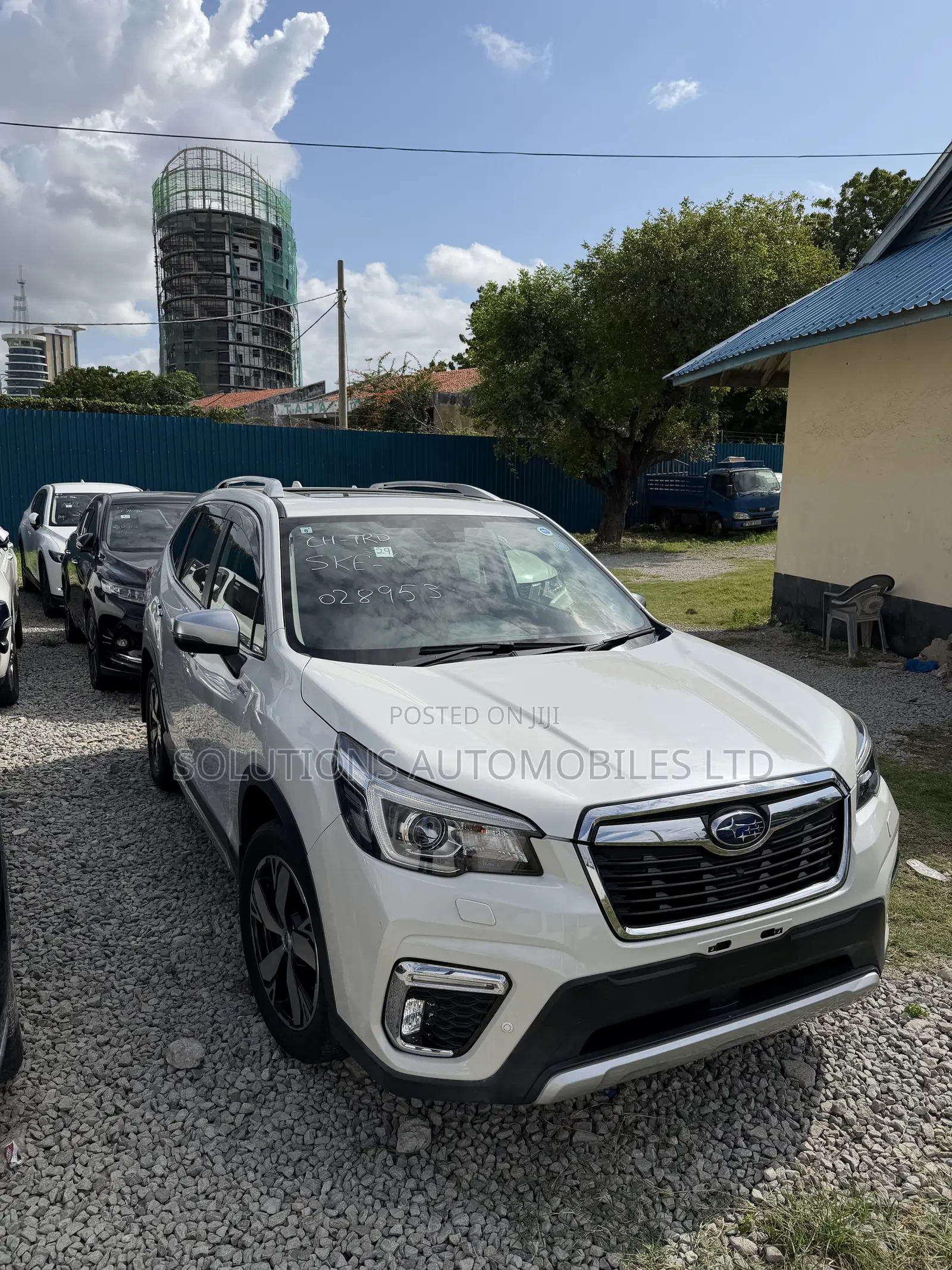 Subaru Forester Premium AWD 2019 White
