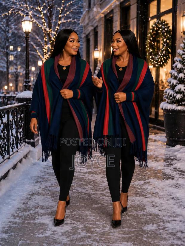 Free Size Ponchos With Hands - thumbnail 2