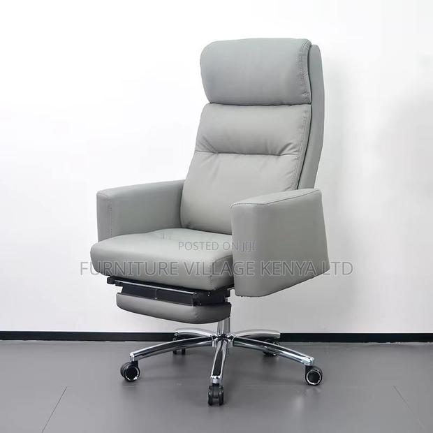 Leather Pu Executive Manager's Chair. - thumbnail 3