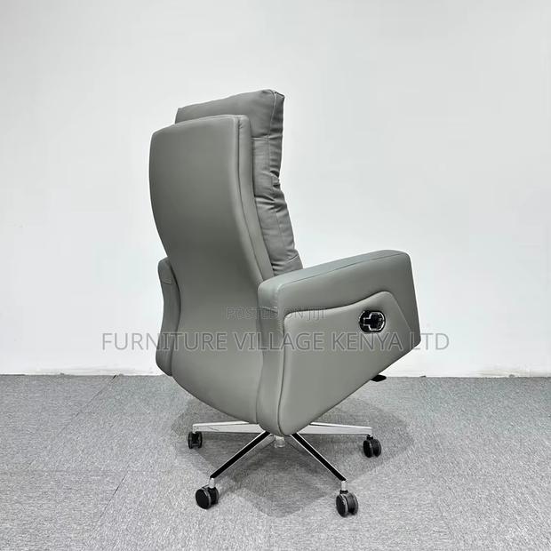 Leather Pu Executive Manager's Chair. - thumbnail 9