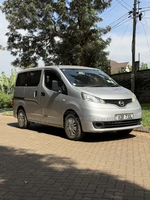 Nissan NV200 2017 Silver