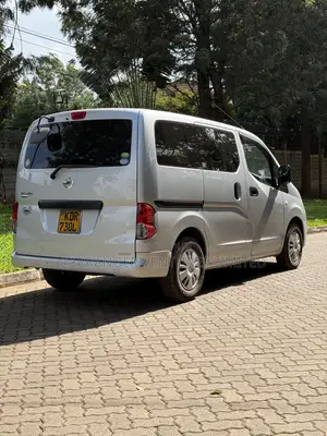 Nissan NV200 2017 Silver