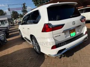 Lexus LX 2016 White