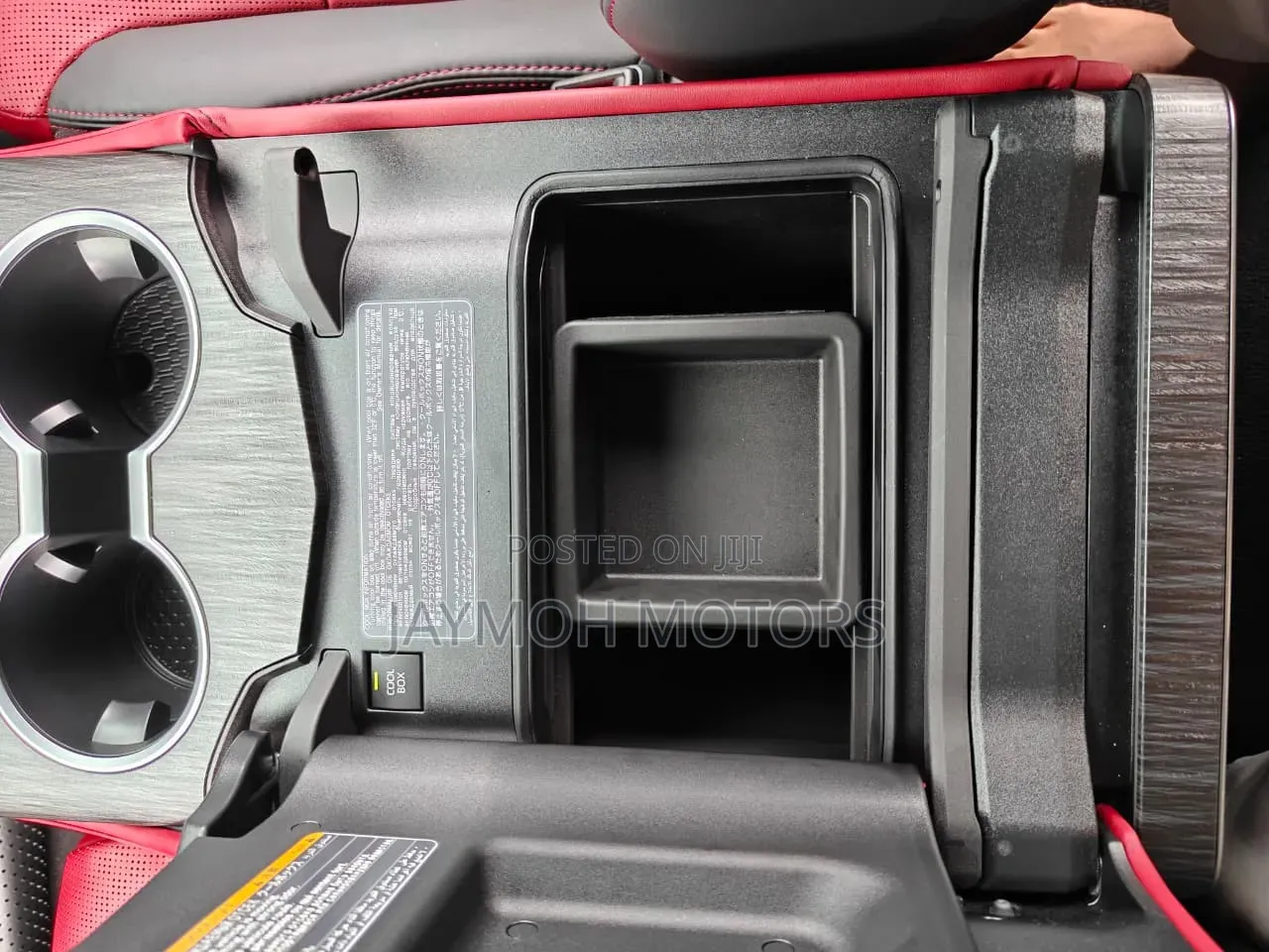 Toyota Land Cruiser 2024 Black