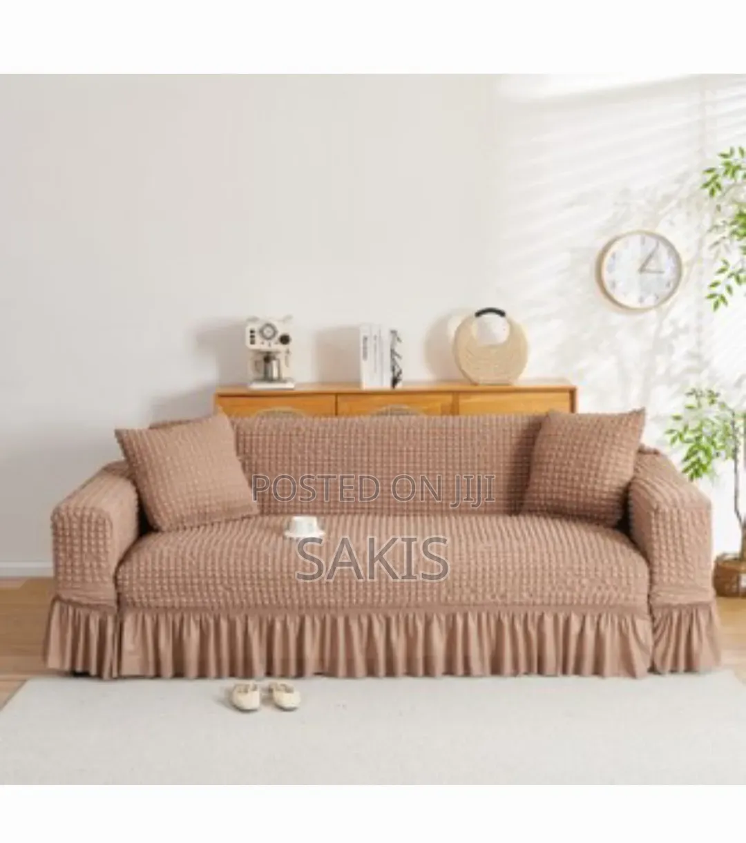High Quality Bubble Seat Covers for a 7 Seater Sofa! Free Delivery