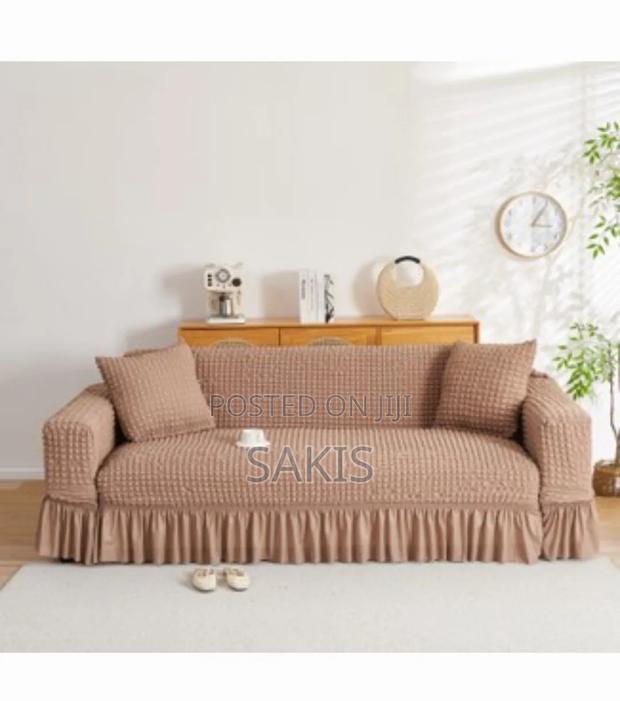 High Quality Bubble Seat Covers for a 7 Seater Sofa! Free Delivery