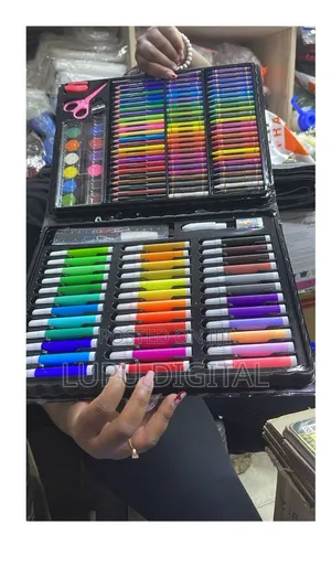 *150pcs Drawing Art Set for Kids* Color Black Size: 150pcs