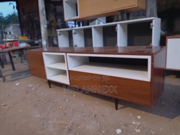 Walnut 6fits Stand - thumbnail 2