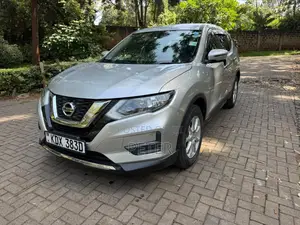 Nissan X-Trail 2018 Silver