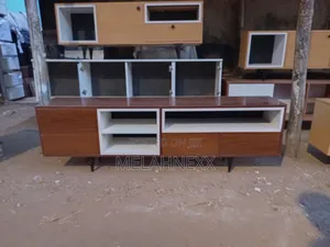Walnut 6fits Stand