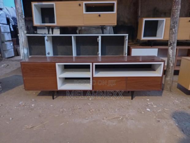 Walnut 6fits Stand - thumbnail 4