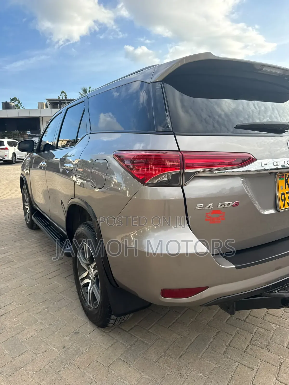 Toyota Fortuner 2019 Brown