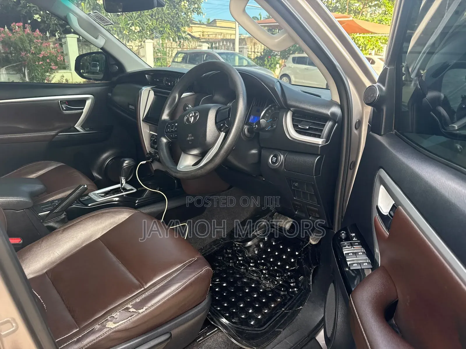 Toyota Fortuner 2019 Brown