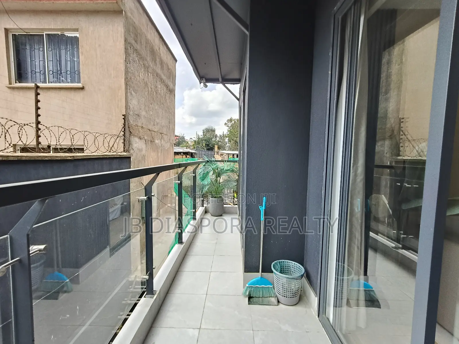 1bdrm Apartment in Spring Valley for sale