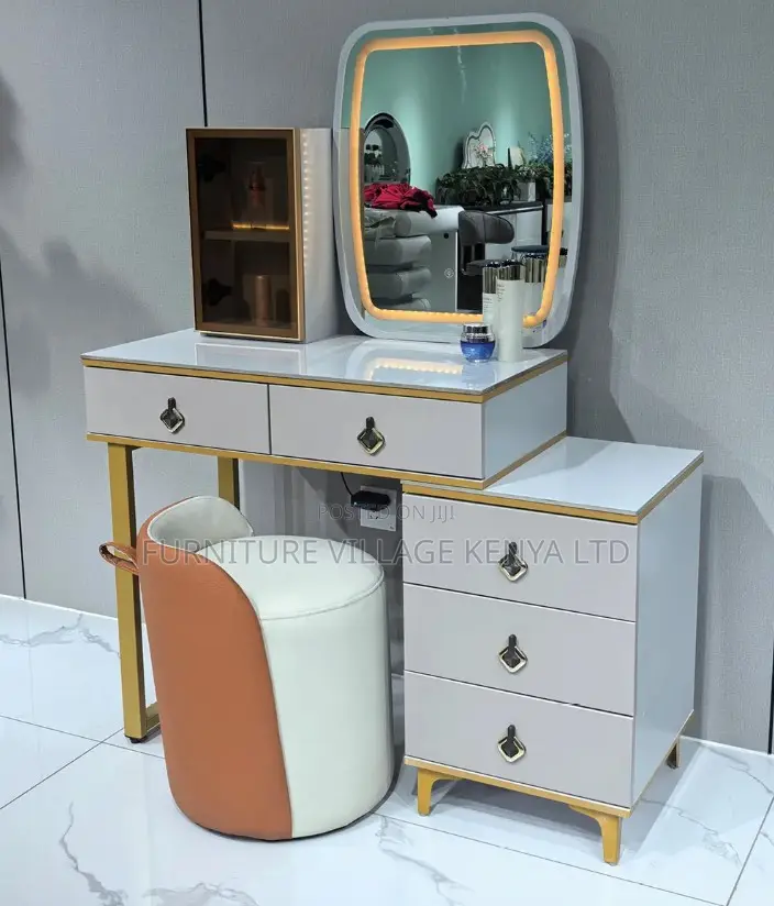 Modern Bedroom Make Up Table.