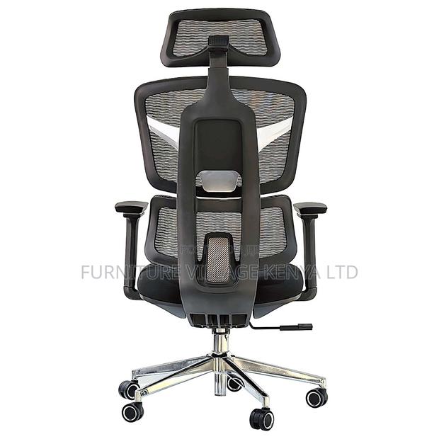 Black Orthopedic Swivel Office Chair. - thumbnail 3